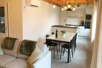 Image de Maison avec jardin clos près de la mer