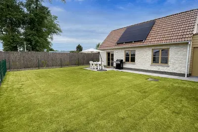 Image de Maison de pêcheur cosy au parc près de mer