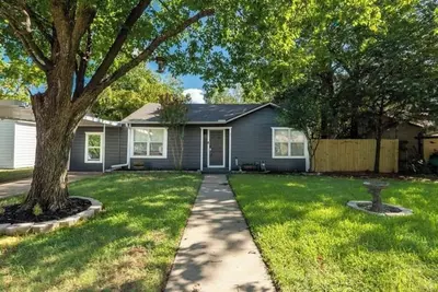 Image de Welcoming 4-bedroom house located in Bryan! Located only 15min away from campus!