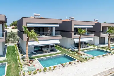 Image de Emerald Three-Bedroom Villa with Private Pool