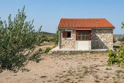 Image de Magnifique maison de vacances privée pour 4 personnes avec climatisation, Wifi, Tv et terrasse