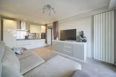 Image de 3 Pieces Avec Loggia A2b260