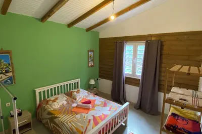 Image de Quiet bungalow surrounded by greenery with sea view and view of Mont Pelée.