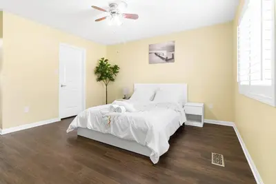 100% Private & Spotless ~4br ~Golf~Cozy & Relaxing