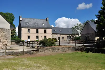 Image de Gite 2 - gîtes de lopéau avec piscine et spa