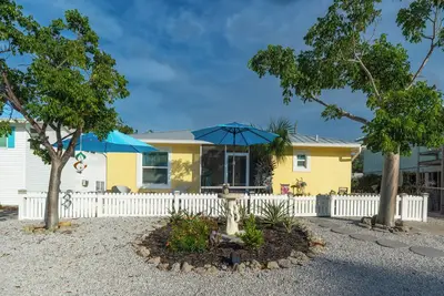 Image de 🌅Short Walk to Beach - Great Location - Beach Haven North 122🌅
