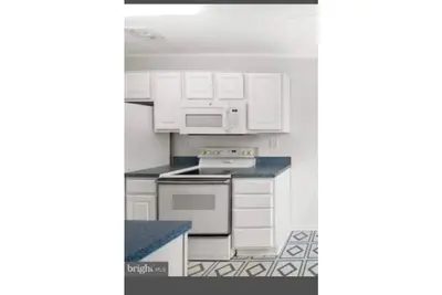 Image de Marvelous 4-bedroom townhome with Ac in Gaithersburg