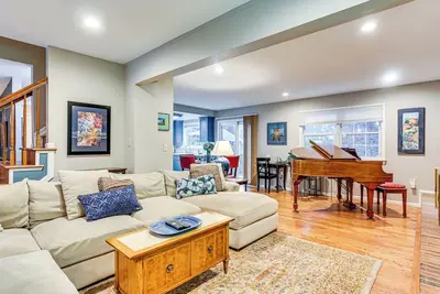 Image de Spacious Family Home w/ Deck & Yard in Littleton!