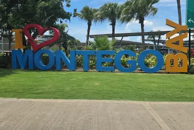 Image de The Brownstone Sights charming 2-bedroom apt in superb St. Bran's Burg with Ac