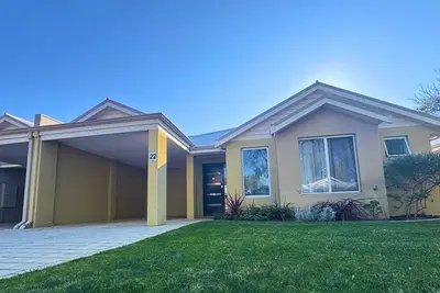 Image de Cape View TwentyTwo – a modern 2-bedroom, 2-bathroom villa