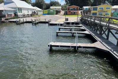 Image de Eagles Nest #1 At Sun Perch Villas. Beautiful Views Of False River!