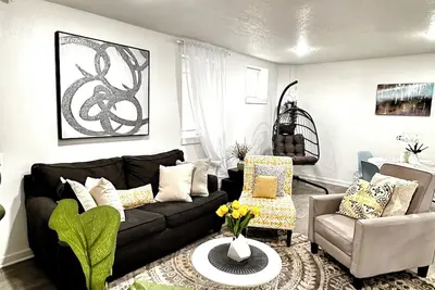 Image de Charming 2-bedroom apartment in downtown Vancouver