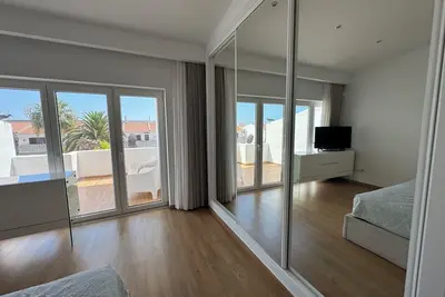 Image de Modern 3-Bedroom, Steps from the Beach @ Ria Formosa