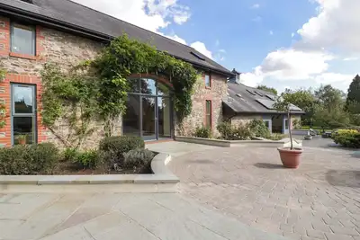 Image de Heathcliffe House, family friendly, luxury holiday cottage in Cardiff