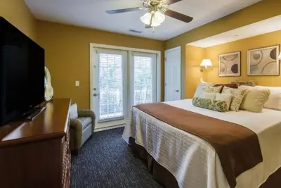 Image de Family Paradise w/ Swimming, Hot Tub, Golf, Arcade, Crafts & Movie Nights