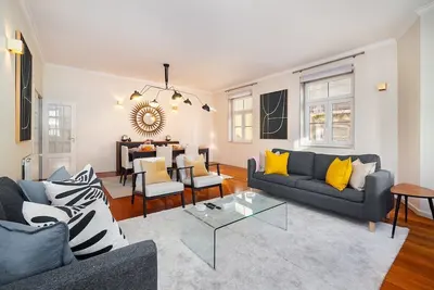 Image de Artsy Apartment in Chiado’s Contemporary Heart