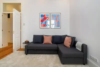 Image de Elegant Stay in Lisbon’s Historic Downtown