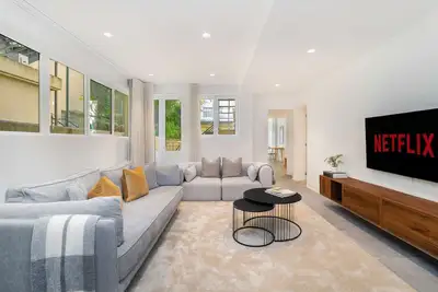 Image de Stylish Oasis near Parque Eduardo Vii