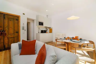 Image de Live Like a Local in Vibrant Bairro Alto