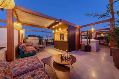 Entire Medina Riad with Rooftop & pool