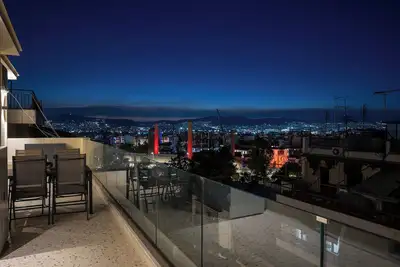 Image de Thissio Skyline Bliss. Minimalistic Penthouse with Acropolis View!