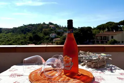 Image de Charming 1-bedroom apartment in delightful Portoferraio with Ac