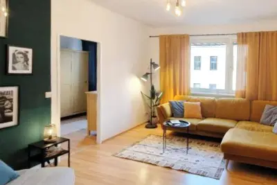 Image de Raaber 1br + 3 Min to U1 Metro + Free Parking