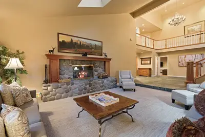 Image de Winners Circle 30 - Golf Course View, Upstairs A/C, Private Hot Tub
