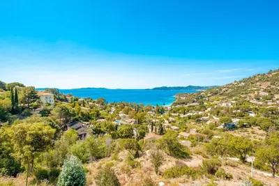Image de Appartement confortable à Aiguebelle avec terrasse et parking privé