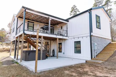 Image de Knott Quite at the lake - 4bd/3ba with Hot Tub