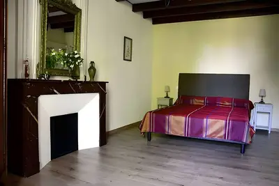 Image de Chambre d'hôtes 'Le Vieux Noyer - Tilleul' avec jardin commun et Wi-Fi