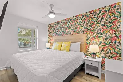 Walk to Beach Pet-Friendly Escape 1br