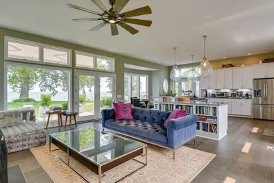 Image de Bay Home in Annapolis with Private Dock