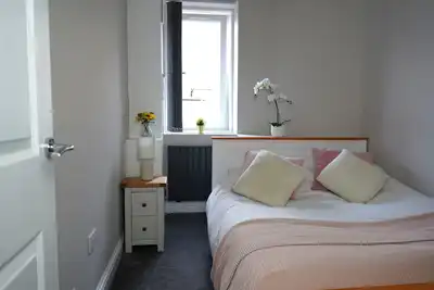 Image de Modern 3-Bed Flat- Prime Location- long stays welcome