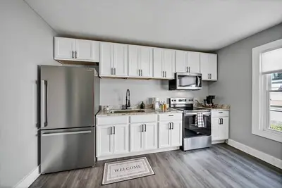 Image de Bungalow 2b 1 Ba - Minutes from 5 Points