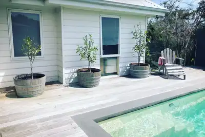 Image de Blairgowrie Beach Haven walk to beach or swim in gas heated  pool. Pets welcome