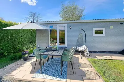 Image de Belle maison à Heinkenszand avec WiFi