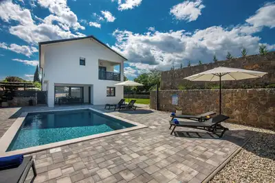 Image de Villa Taralis with heated pool (Kvarner - Kornić)