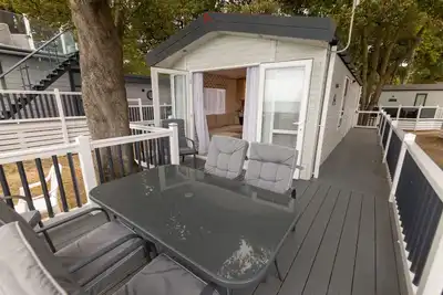 Image de Paddington's Place – A Luxurious Seaside Escape in Mudeford