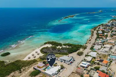 Image de New 6 Bed 6 Bath Pool - Bocobay Mangel Beach House