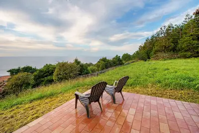 Image de Maison de vacances 'Serreta Island Home 1 Premium' avec vue sur la mer, terrasse privée et Wi-Fi