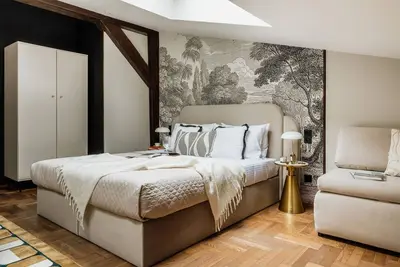 Image de Room with a view of the Old Town street