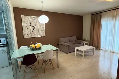 Image de Apartment on the beach, disconnection, relaxation and close to everything (pet friendly).