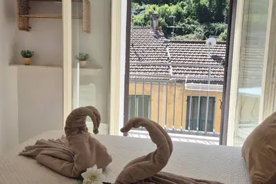 Image de Pine Cone Harmonies