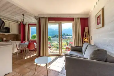 Image de Les Roseaux du Lac 102 - Location avec plage privée pour 2 personnes