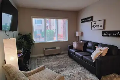 Resort-Style Condo, a Desert Oasis