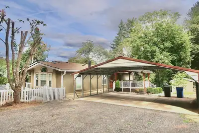 Image de Nice 3-bedroom house in Vancouver