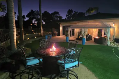 Image de Modern Encinitas Retreat-3 Br house w/ backyard oasis, fitness gym, prime local