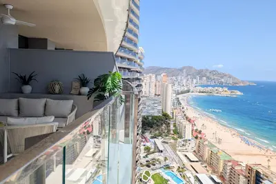 Image de Sunset Sailors prime apartments 19 floor