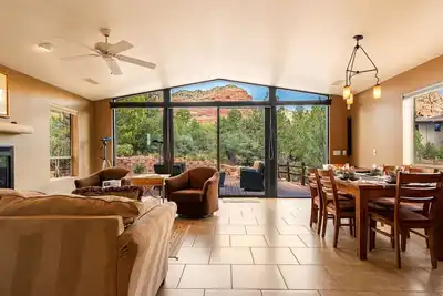 Image de Lovely Private Home w/ Exceptional Red Rock Views! Pebble Dr - S072